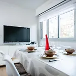 Hall Et Parking Prive Apartment *