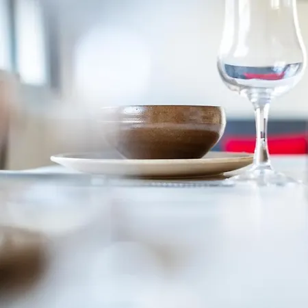 Hall Et Parking Privé Rouen