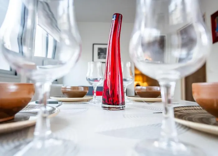 Hall Et Parking Privé * Rouen